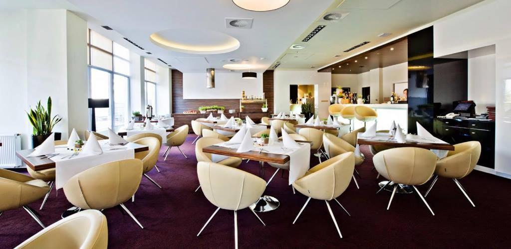 W Diva 250m Do Plazy Apartment *